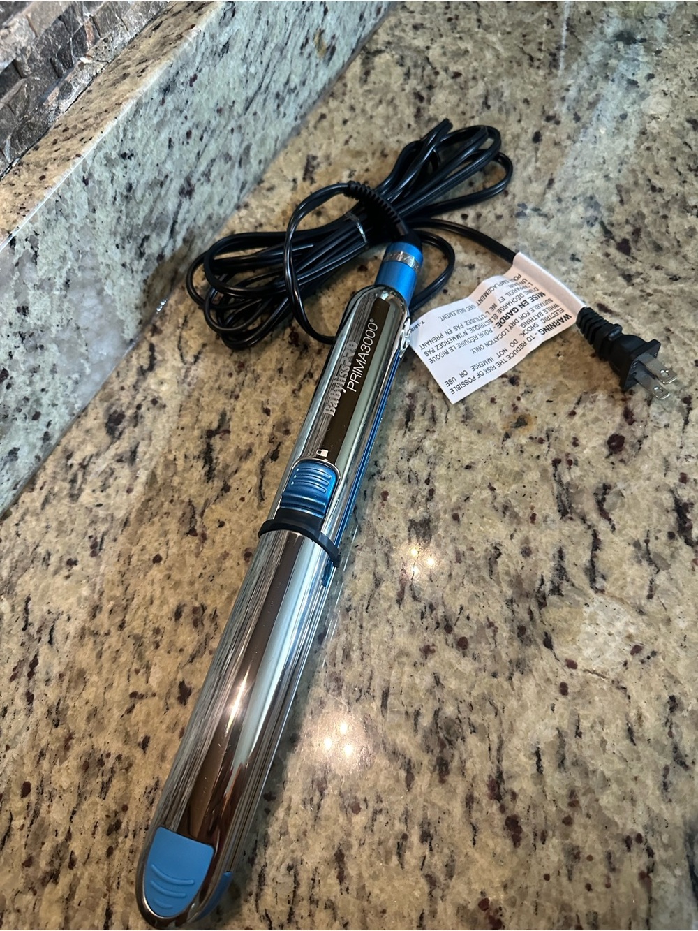 New Babyliss Pro Nano Titanium Prima Styling Iron color Blue/silver $299.99